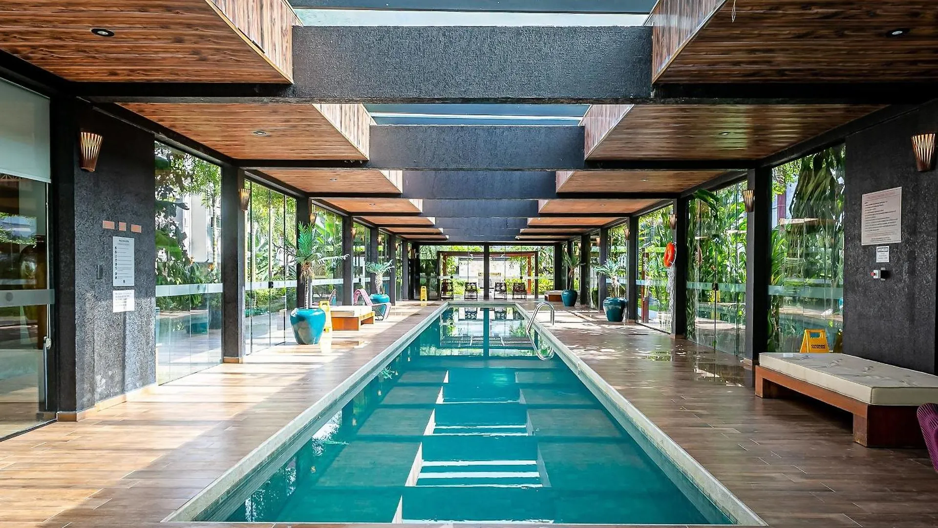 Florianópolis Apto No Cond Thai Beach Home Spa Frente Mar Tbs106 דירה